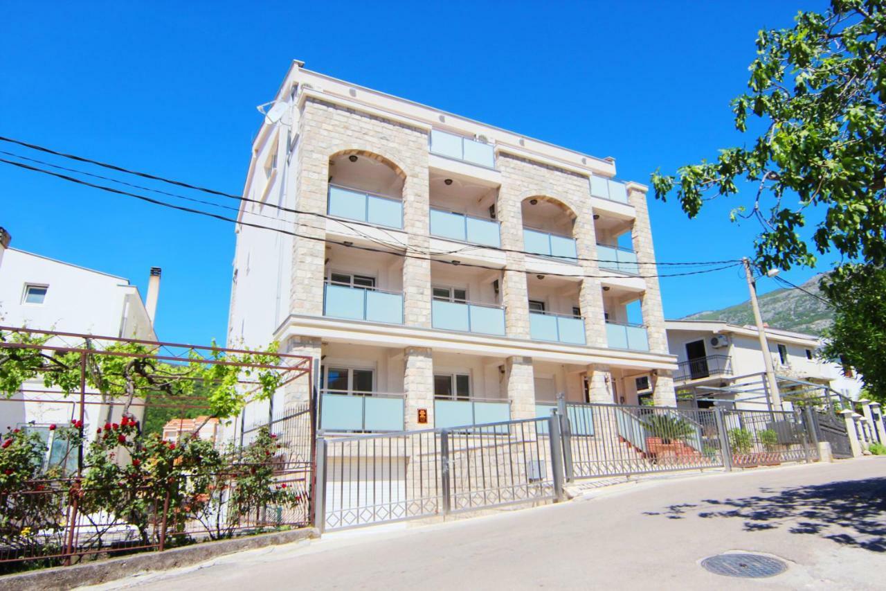 Lux M & A Apartments Budva Exterior photo